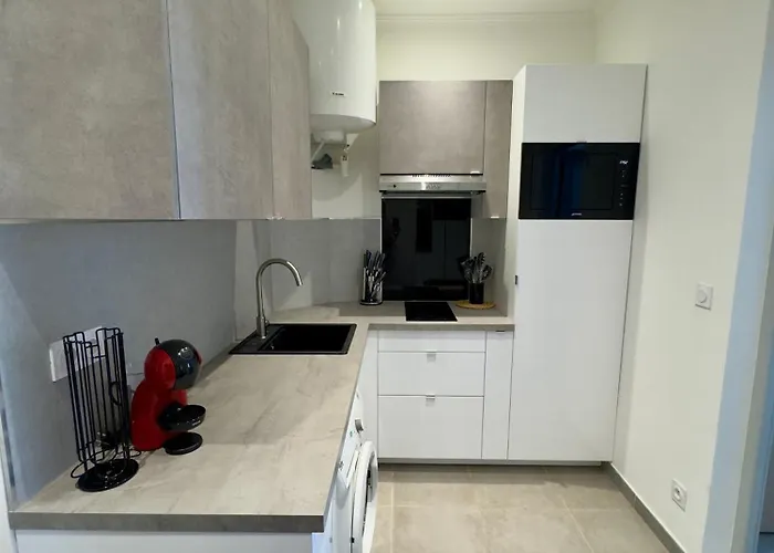 Behappy Next Monaco كاب داي