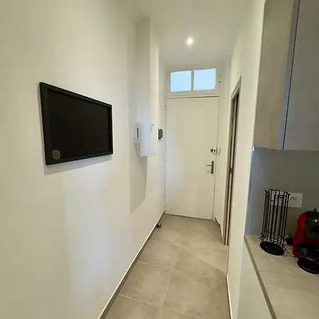 Behappy Next Monaco Apartment *