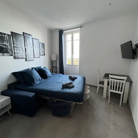 Behappy Next Monaco Apartment *